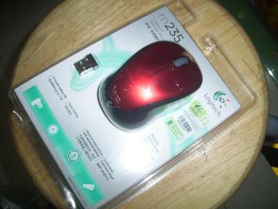 【批發(fā)無線鼠標(biāo) 羅計(jì)M235二代 筆記本鼠標(biāo) 橡膠握槽藝術(shù)家設(shè)計(jì)】?jī)r(jià)格,廠家,圖片,鼠標(biāo),廣州眾千電子產(chǎn)品-